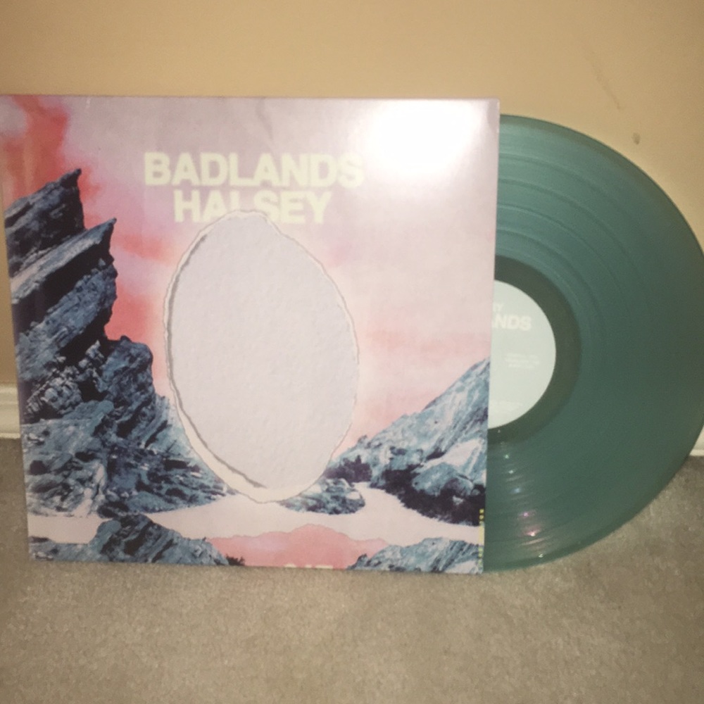 Badlands Halsey Vinyl